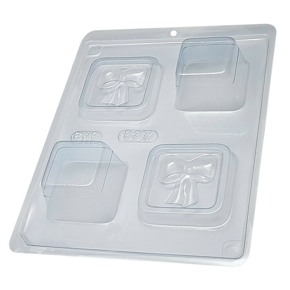 BWB 837 Molde Especial 3 partes Dia de la madre Mini caja lazo Forma con silicona para chocolate caliente de 4 Cavidades 45-90g Plástico PET Tridimensional Accesorios y utensilios